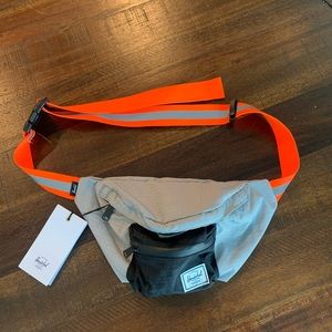 Herschel Supply Co. Seventeen Hip Pack